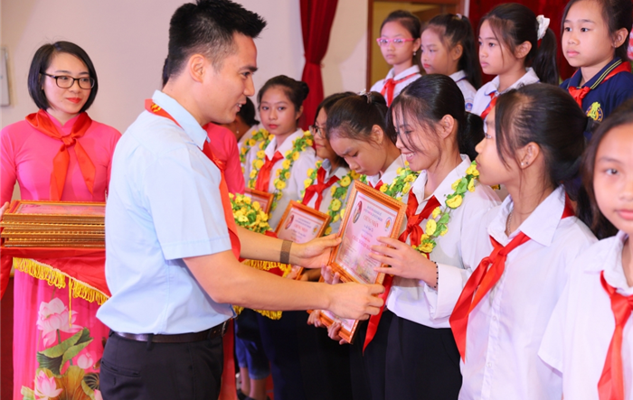 Thanh Oai: 5.000 thiếu nhi đạt học sinh giỏi cấp huyện