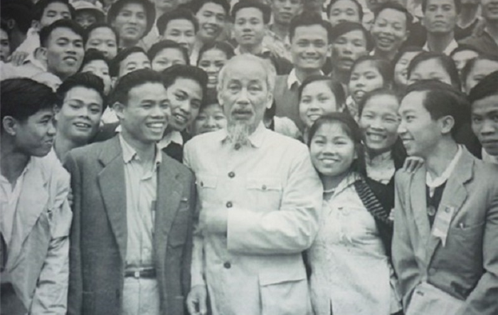 Tăng cường niềm tin khoa học vào chủ nghĩa Mác - Lênin, tư tưởng Hồ Chí Minh