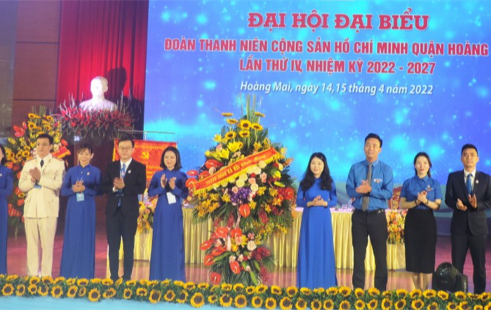 Đồng chí Nguyễn Quỳnh Trang tái đắc cử chức danh Bí thư Quận đoàn Hoàng Mai