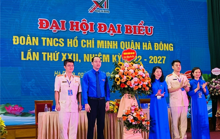 Đồng chí Hoàng Thị Huyền Trang tái cử chức danh Bí thư Quận đoàn Hà Đông
