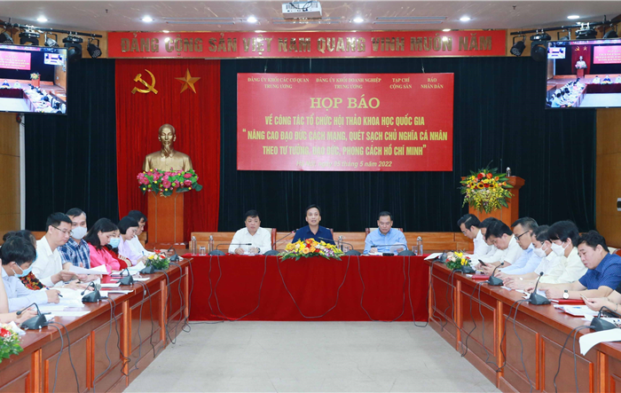 Hội thảo khoa học quốc gia “Nâng cao đạo đức cách mạng, quét sạch chủ nghĩa cá nhân theo tư tưởng, đạo đức, phong cách Hồ Chí Minh”