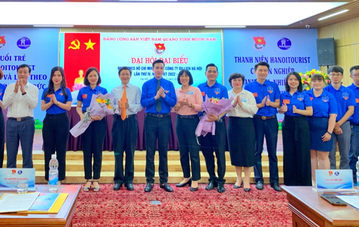 Chị Vương Thị Vân Anh tái đắc cử chức danh Bí thư Đoàn Thanh niên Hanoitourist