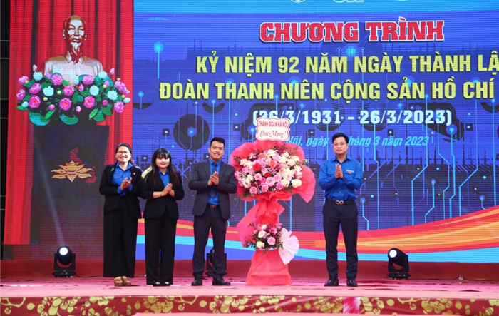 Trường Đại học Mở Hà Nội: Sôi nổi các hoạt động mừng sinh nhật lần 92 của Đoàn