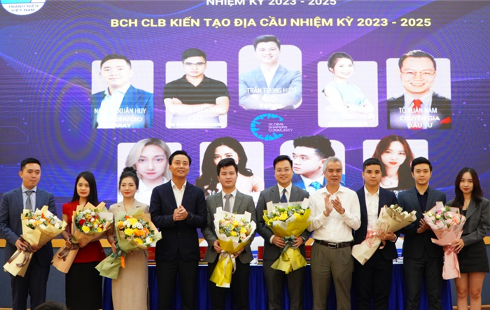 CEO TopCV Trần Trung Hiếu trở thành Chủ tịch Câu lạc bộ Kiến tạo địa cầu thành phố Hà Nội