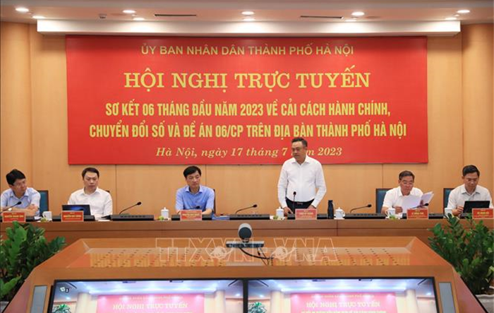 Hà Nội: Tiếp tuc đẩy mạnh cải cách hành chính, chuyển đổi số