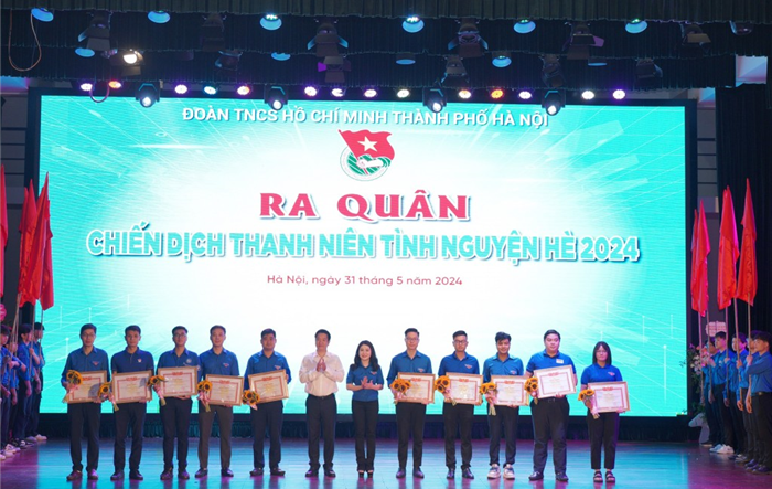 Hướng tới hơn 100.000 lượt đoàn viên, thanh niên tham gia tình nguyện