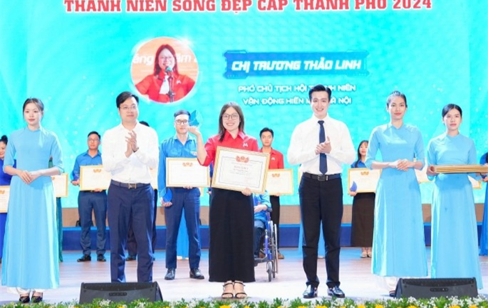 Sống đẹp là khi có đóng góp tích cực cho cộng đồng